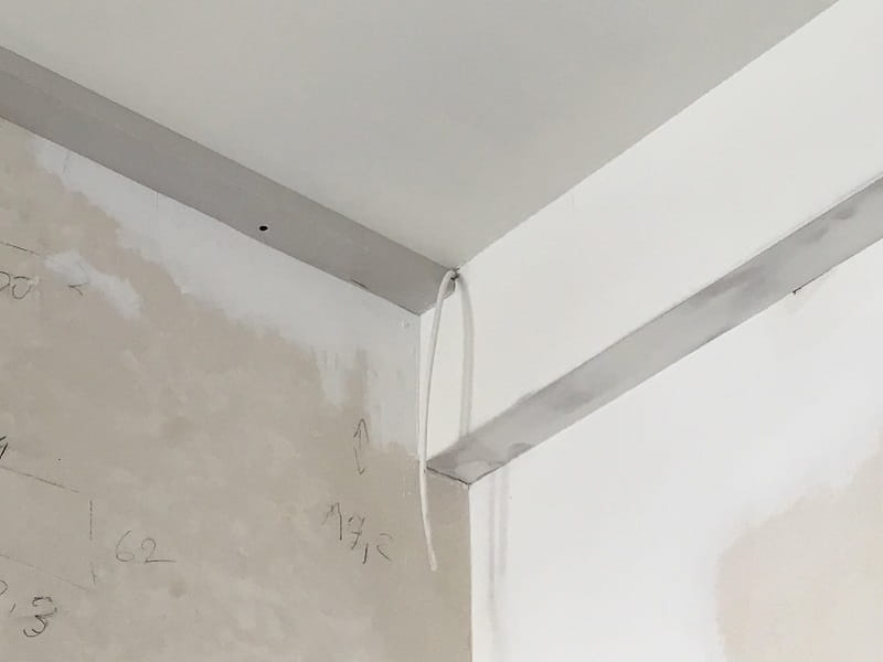 Gotowy kątonik z płyty gipsowo-kartonowej (GK) (5).jpg