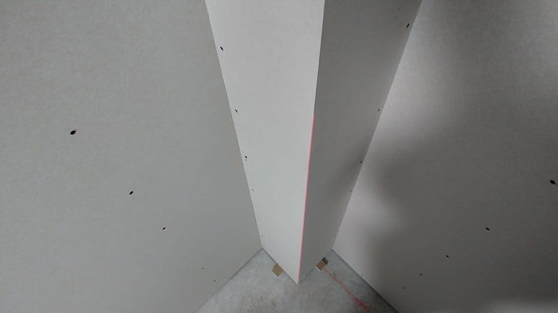 Gotowy kątonik z płyty gipsowo-kartonowej (GK) (1).jpg