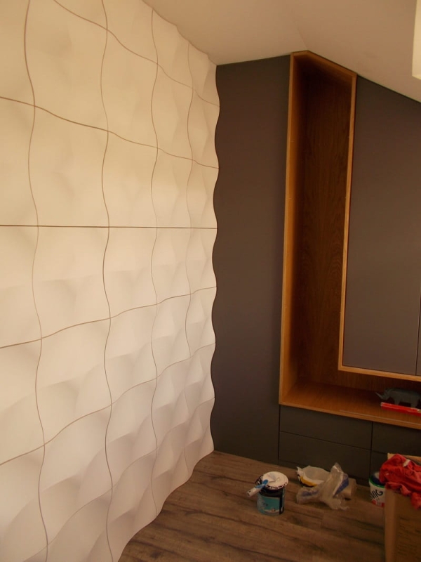 Dekoracyjny panel ścienny 3D z gipsu - model 5 - realizacja i inspiracja (4).jpg