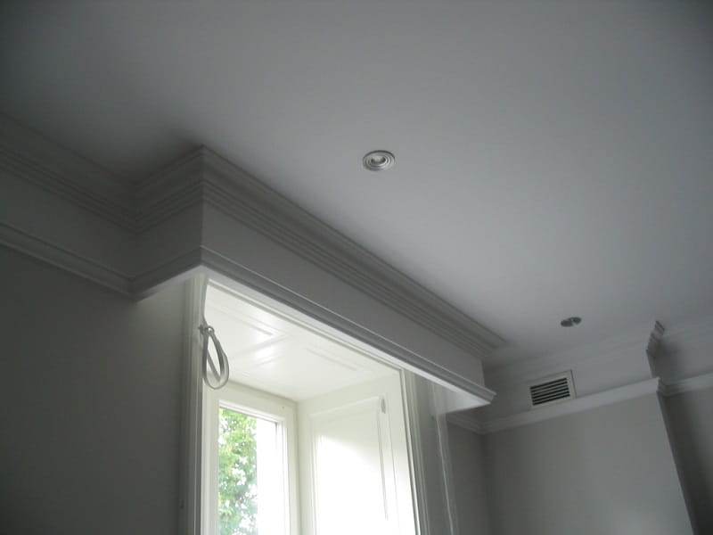 Osłona karnisza - Gotowy element z płyty gipsowo-kartonowej (GK) (2).jpg